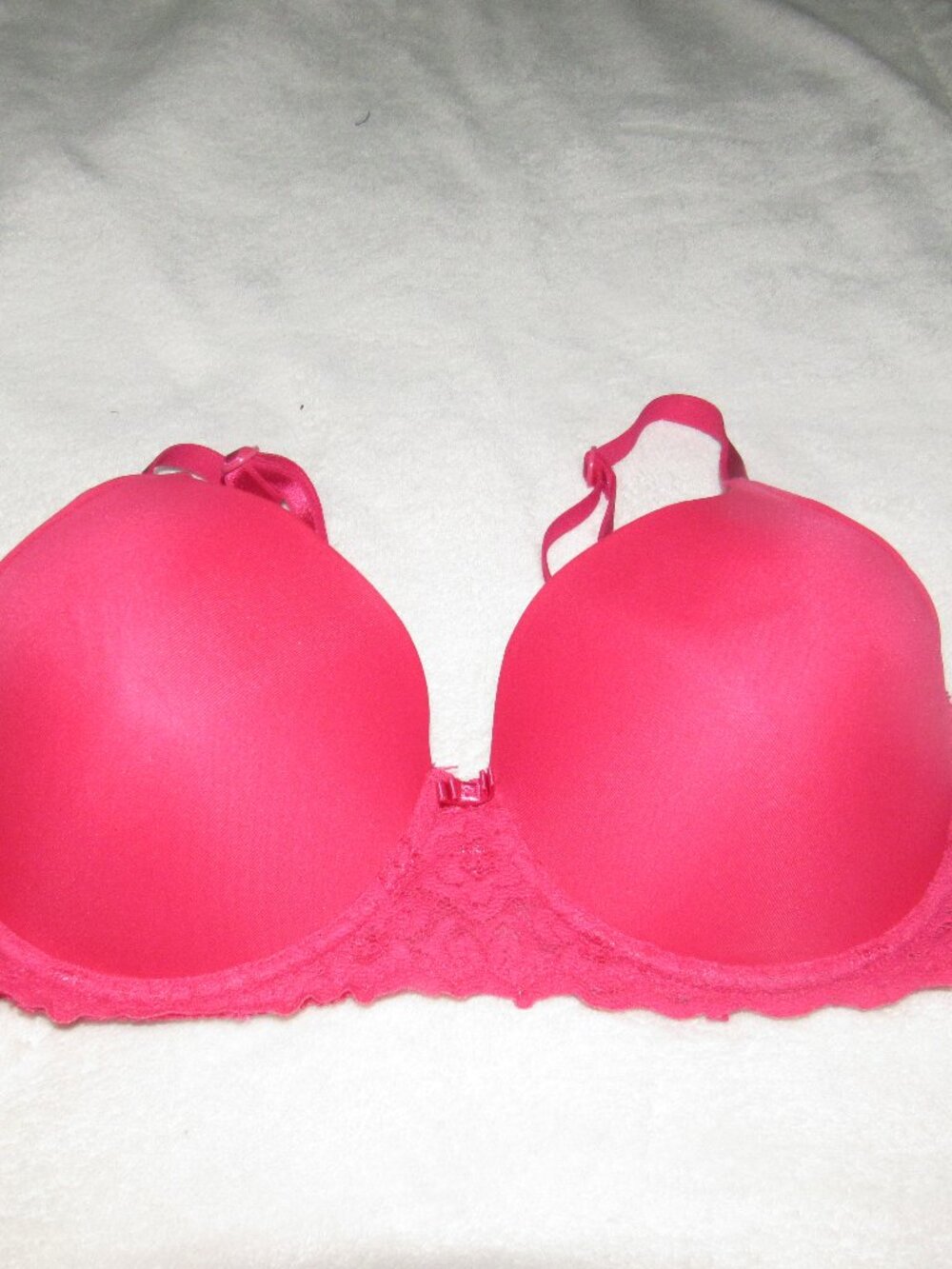 Lily of France Smooth Lace Push Up Bra Size 38D USED